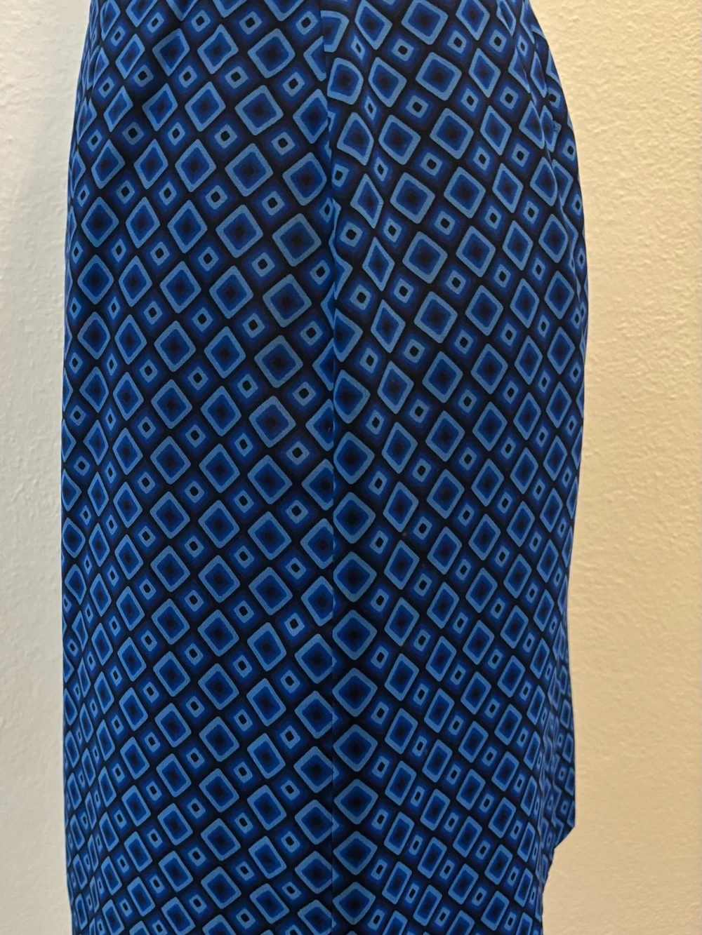 Petite Sophisticate figure flattering